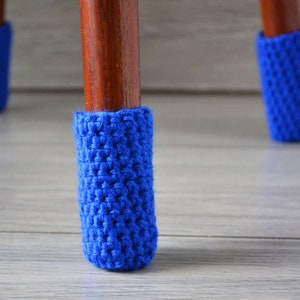 Stuhlsocken in indigo blau, Stuhlbeinschoner für Bodenschoner im 4er Set für einen Stuhl aus der Ukraine
