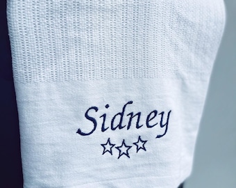 Personalised Cellular Blanket Newborn Gift New Baby Blankets with Embroidered Name Breathable Baby Wrap Keepsake Receiving Blanket