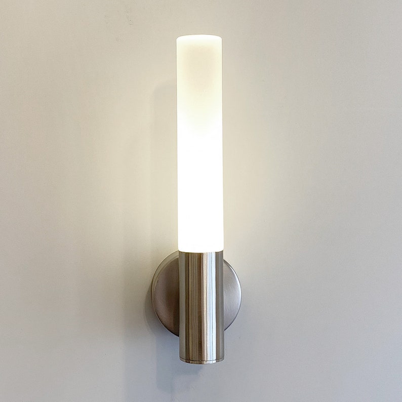 Minimalistische Design-LED-Wandleuchten, Wand-LED-Beleuchtung für Bad und Schlafzimmerlampe, LED-Leuchte, moderne Wandleuchte, Wandlampenpaar Matte Chrome