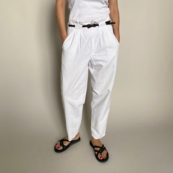 Pantalon Blanc vintage pour Femme Taille S - M, taille 26 » - 27 » | Pantalon en coton blanc avec high rise et plis