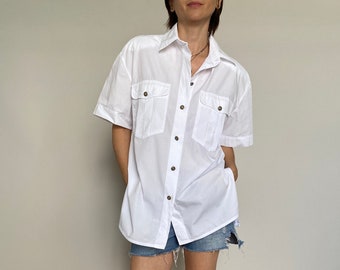 Size S Classic White Short Sleeve Shirt with Embroidered Back | Vintage White Summer Blouse with Large Patch Chest Pockets