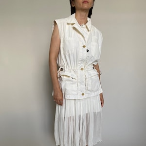 Gilet bianco vintage con vita regolabile e tasche multiple, giacca attiva US10 / bianco crema FTV1911