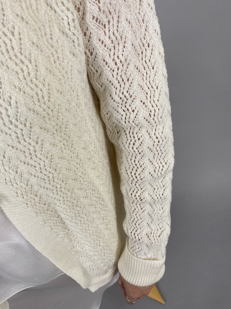 Vintage White Wool Cardigan for Women Size S image 9