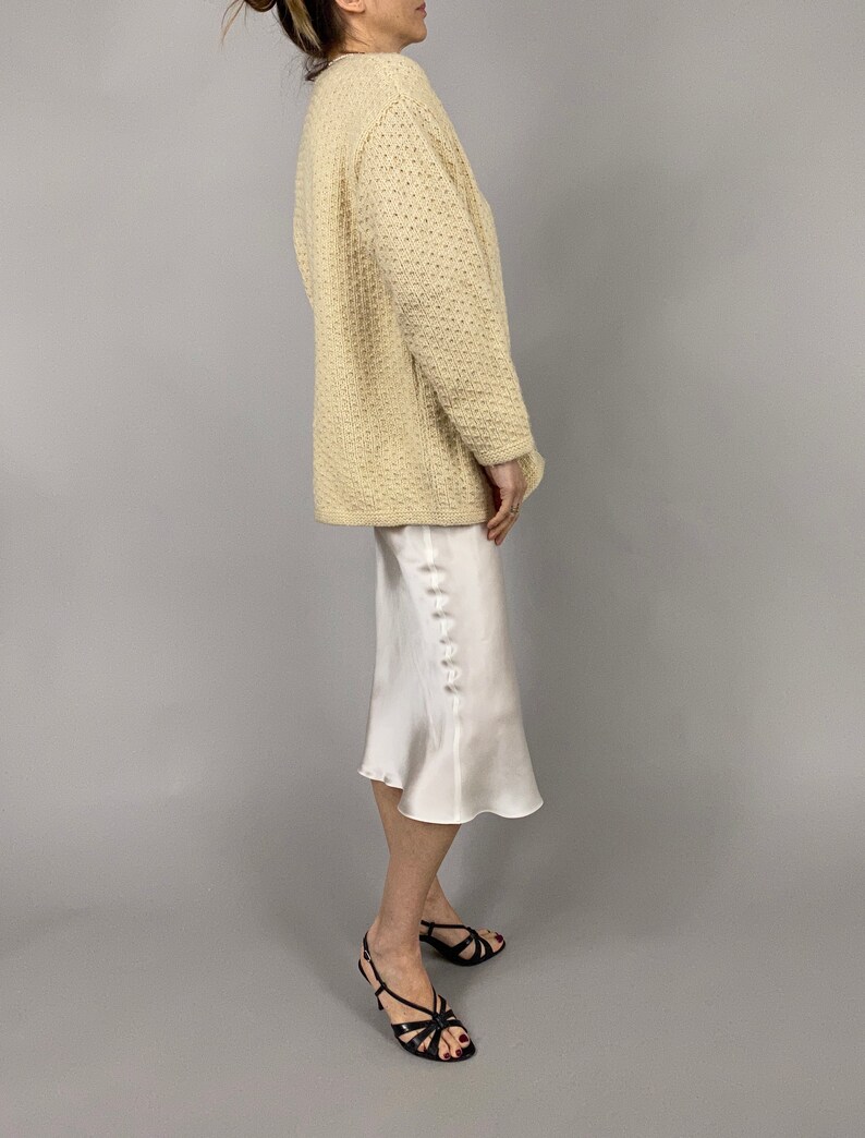 Hand Knitted Cardigan for Women Size L Cream White Wool Cardigan with Pockets image 5