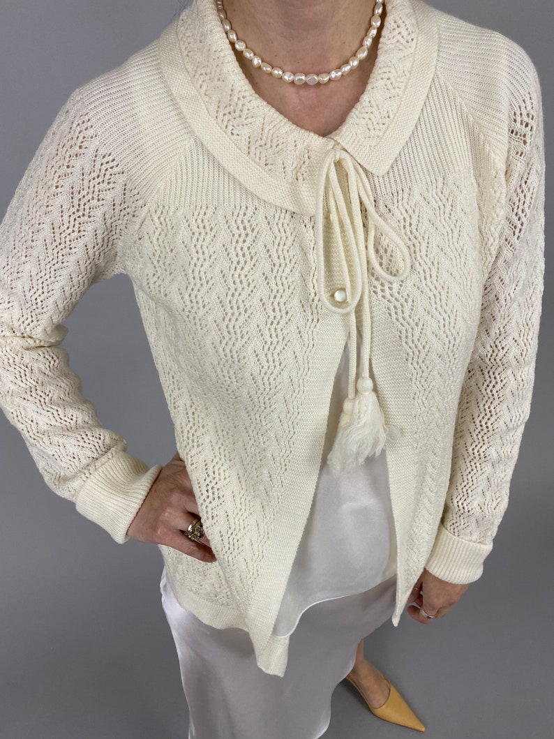 Vintage White Wool Cardigan for Women Size S image 7