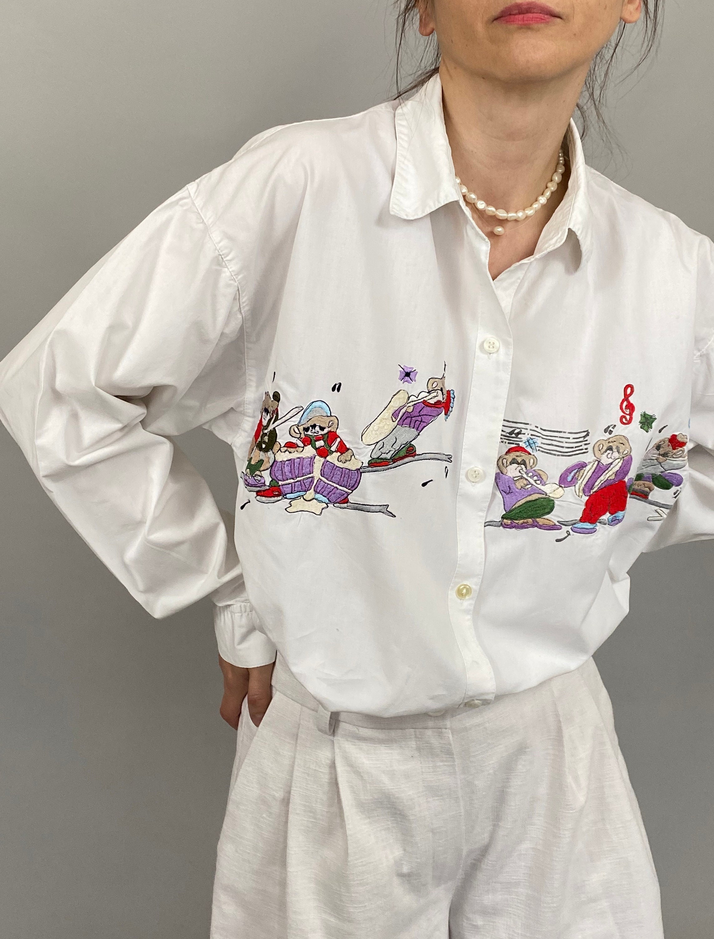 トップス 1860s White Cotton Blouse Vintage White Cotton Blouse With Front Embroidery | White