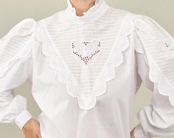 Vintage bestickte weiße Bluse - Rüschenkragen, Puffärmel Top (S-M)