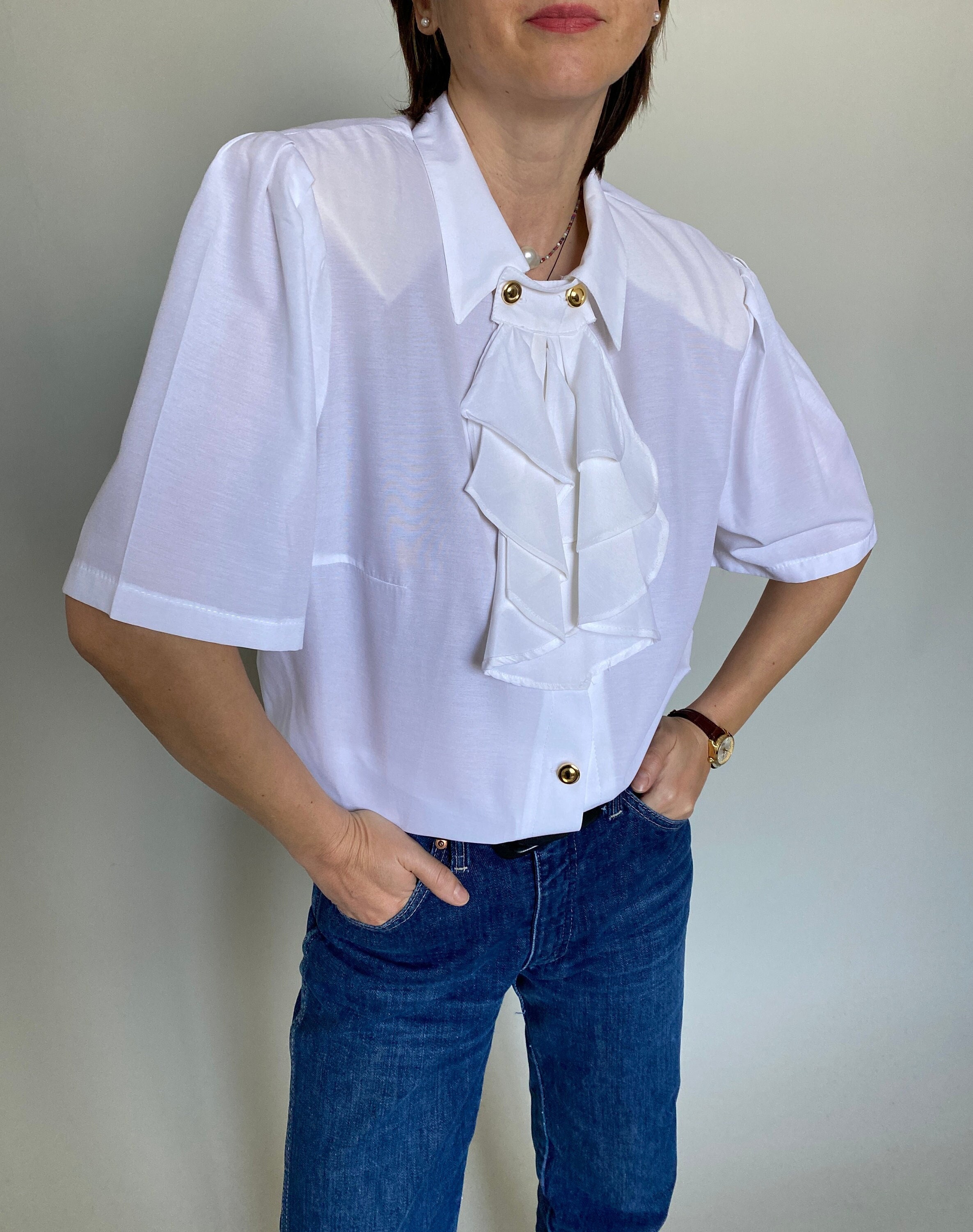 Chemisier blanc femme avec col jabot et epaules surdimensionnees Chemisier blanc a manches courtes taille m L Etsy France