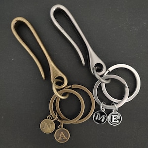 Llavero con anzuelo japonés personalizado para hombre
