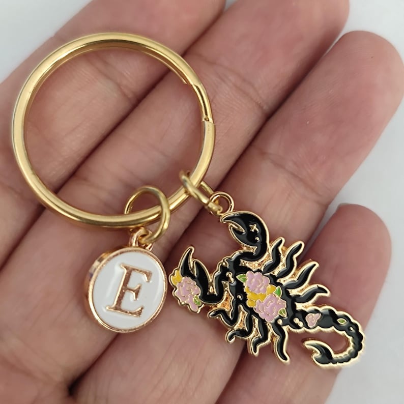 Scorpion Keychain in use
