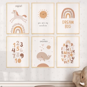 Immagini della cameretta dei bambini HappyArts® per ragazzi e ragazze | Set di 6 poster per l'apprendimento dell'alfabeto ABC, formato A4, unicorno per la cameretta dei bambini, animali scandinavi, sole