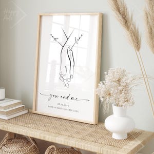 Hochzeitsbild personalisiert Hand in Hand mit Rahmen aus Holz Brautpaar Geschenk Hochzeit