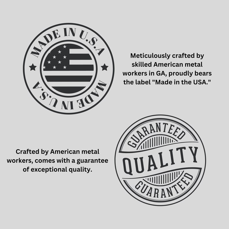 Op de afbeelding: Zwart-wit grafisch ontwerp met de tekst "Made in U.S.A." en een gestileerde Amerikaanse vlag. De tekst "Guaranteed Quality" is ook te zien in een cirkelvormig ontwerp.