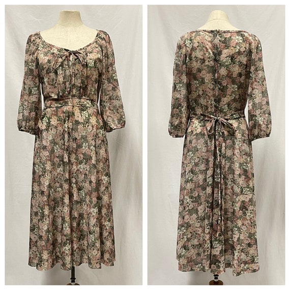 Vintage 1970s romantic floral maxi dress etherial bohemian 70s vintage bridal shower dress
