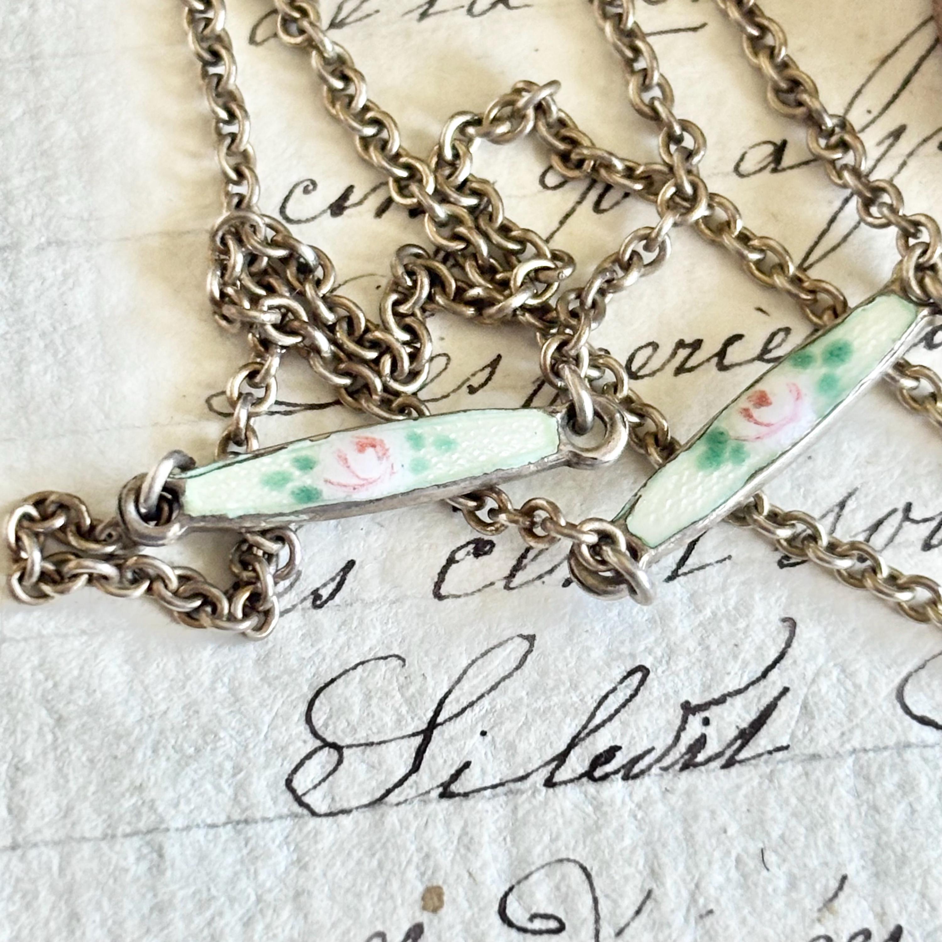 アクセサリー Vintage two face silver necklace Antique 800 Silver Art Deco Double-sided Pool of Light Pendant