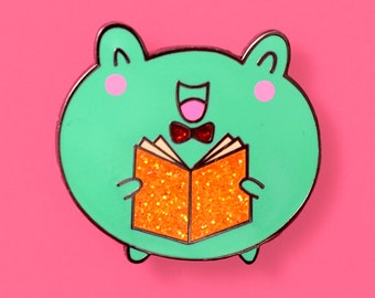 Kawaii Frog reading enamel Pin