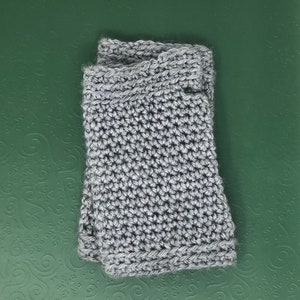 Crochet Fingerless Gloves Pattern