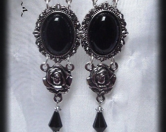 Boucles D'oreilles Pendantes Avon Noir Plaqué Argent - Neuf Avec étiquettes - Fermoir Clous