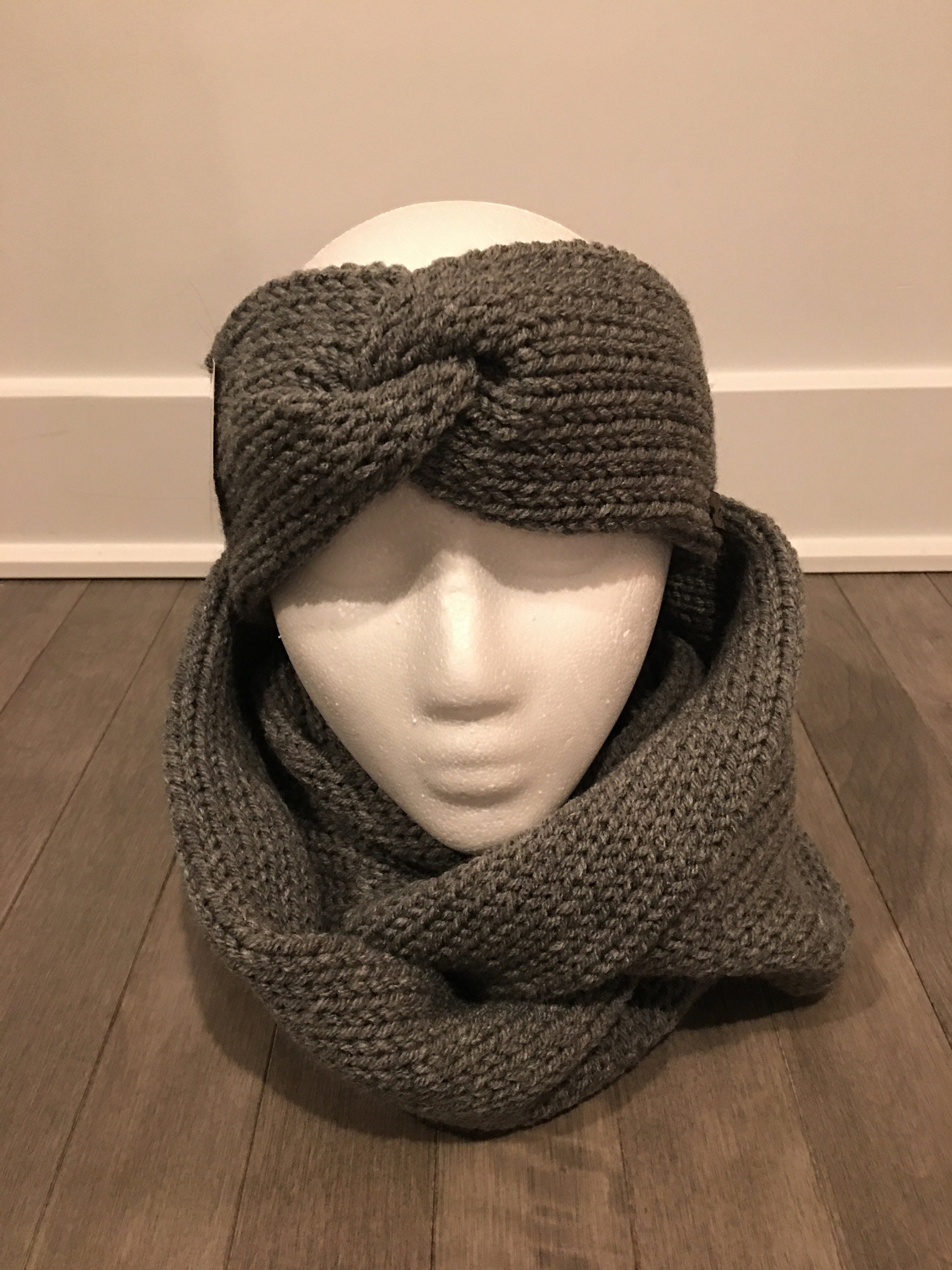 Hand Knitted Infinity Scarf and Twisted Headband Set, Winter  display picture 2