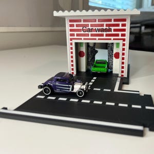 1/64th Scale Hot Wheels, Matchbox, and other Small Diecast/Toy Cars, Car Wash Diorama  - 3D Printed Diorama