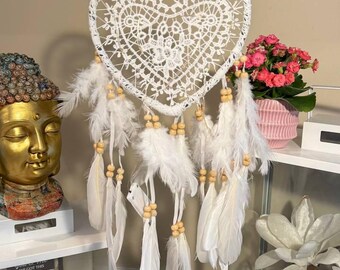 Lace Heart Dream Catcher Dreamcatcher with LED Lights White Feather Beaded Unique Wall Art Decoration Nursery Boho Decor Valentines Day Gift