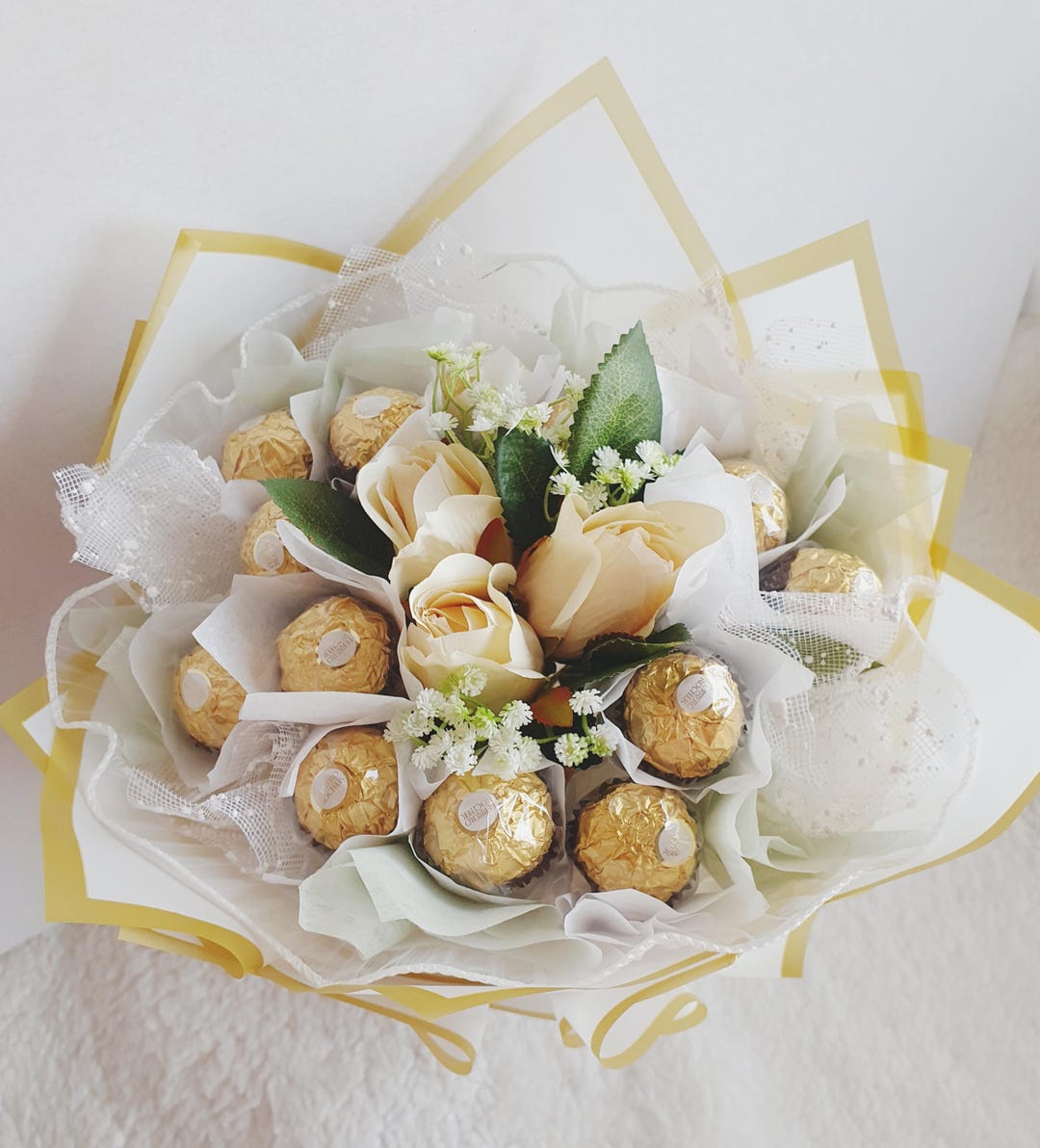 フラワー・リース shaggy white chocolat bouquet フラワー・リース