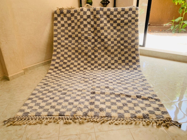 grey checkered rug checkerboard rug checkered area rug checkered rug checker rug moroccan rug zdjęcie 1