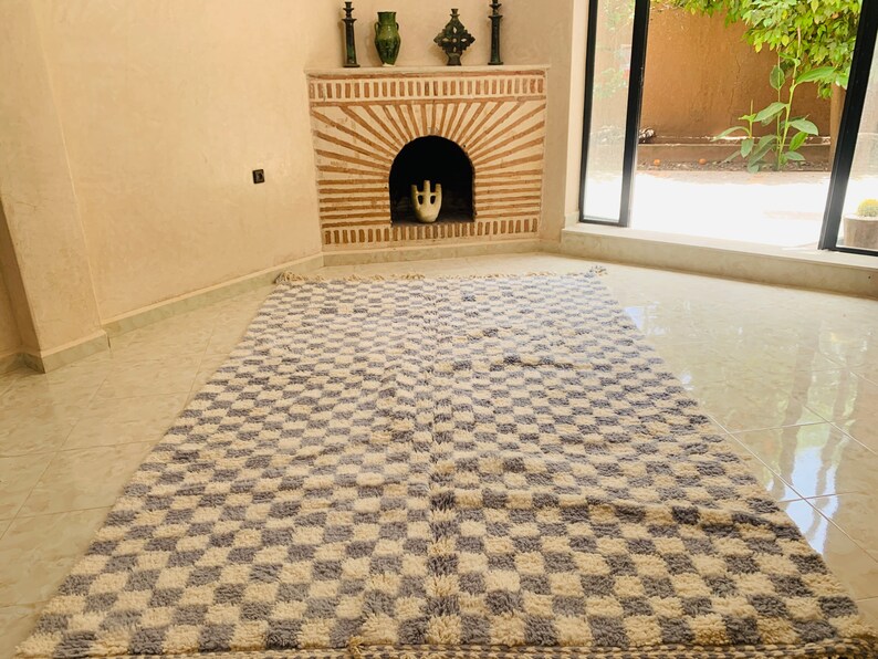 grey checkered rug checkerboard rug checkered area rug checkered rug checker rug moroccan rug zdjęcie 5