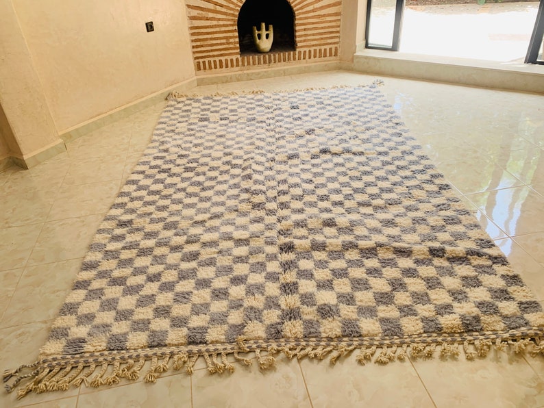 grey checkered rug checkerboard rug checkered area rug checkered rug checker rug moroccan rug zdjęcie 4