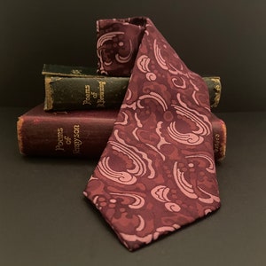 Vintage Mid Century Tie / Neck Tie by Alkit of Cambridge Circus - Plum Stylised Paisley Design
