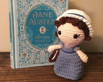 Muñeca amigurumi de Jane Austen