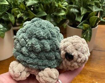 Tortuga de ganchillo de hilo de chenilla, juguete de peluche suave (5 pulgadas)