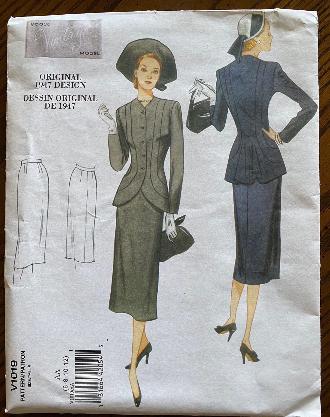 ヴォーグ 2007年9月号 Vogue V1019 Uncut Jacket and Skirt Pattern / 2007 / AA Size