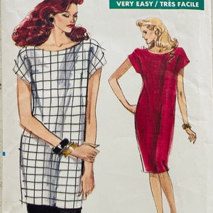 Very Easy Very Vogue uncut 7461 size 12 14 16 / Misses half size dress tunic or skirt / 1989 / Vogue retro mod vintage pattern