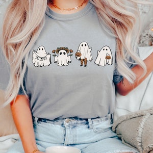 Comfort Colors Halloween Shirt, Floral Ghost Tshirt, Spooky Ghost T-shirt, Cute Halloween Tee, Retro Halloween Shirt, Retro Ghost Halloween
