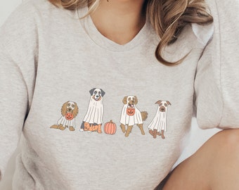 ハロウィン犬シャツ、ゴースト犬スウェットシャツ、ハロウィン犬ハロウィンクルーネック、秋シャツパンプキンセーター、不気味な季節、GSD犬愛好家へのギフト