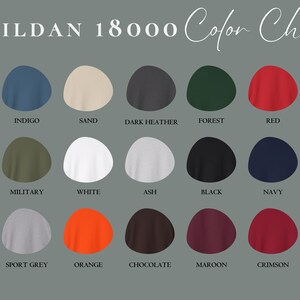 Puede incluir: Carta de colores para las camisetas Gildan 18000, que muestra 15 colores diferentes: &Iacute;ndigo, Arena, Gris oscuro jaspeado, Bosque, Rojo, Militar, Blanco, Ceniza, Negro, Azul marino, Gris deportivo, Naranja, Chocolate, Granate y Carmes&iacute;.