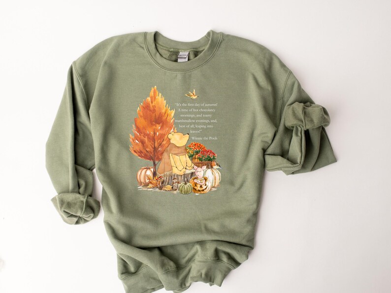 Winnie the Pooh autumn sweater, Winnie the Pooh and friends, Cute Winnie the Pooh pumpkin sweatshirt, Vintage Winnie the Pooh fall crewneck image 3