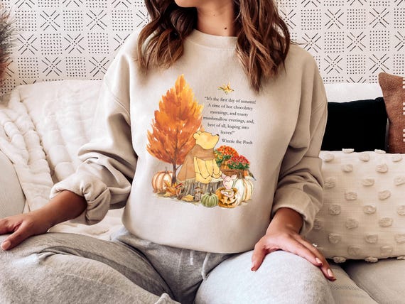 Winnie the Pooh autumn sweater, Winnie the Pooh and friends, Cute Winnie the Pooh pumpkin sweatshirt, Vintage Winnie the Pooh fall crewneck