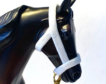 White stretch-on halter for Breyer model horse