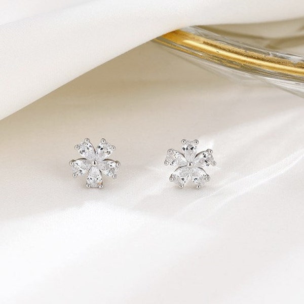 925 Sterling Silver Flower Stud Earrings | Cherry Blossom Sakura Floral Earrings | Dainty Cute Small Studs | Minimalist Earrings | Gift