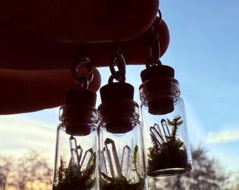 Mini Kristallgärten Anhänger aus echtem Bergkristall & Moos