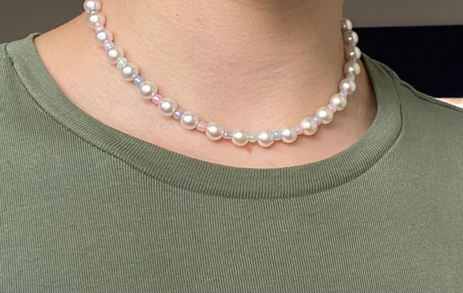 Aesthetic trendy pearl necklace with multicoloured mini beads Etsy