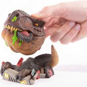 Jurassic Park – T-Rex Mega Mondoid Vinyl Figure - New in Package