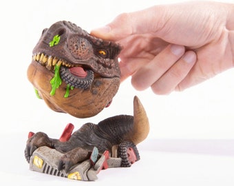 Jurassic Park – T-Rex Mega Mondoid Vinyl Figure - New in Package