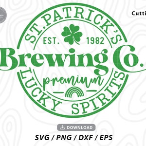 St. Patrick&#39;s Brewing Co. SVG: Design della tazza con trifoglio (download digitale)