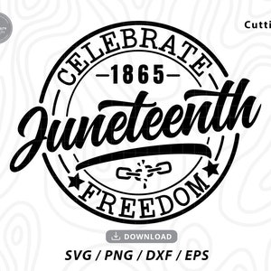 Puede incluir: Diseño gráfico en blanco y negro de un sello circular con el texto "CELEBRATE -1865- Juneteenth FREEDOM" y una cadena rota en el centro.