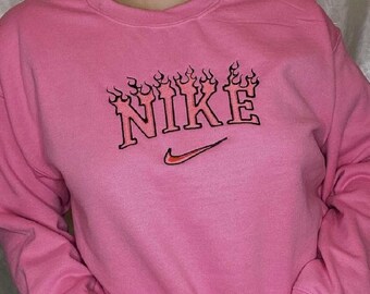 nike spell out sweater