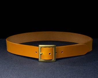 Opus - Vollnarbiger Ledergürtel - London Tan Brown englischer Zaum mit Garrison-Centrum-Bar-Schnalle (Natural Brass)