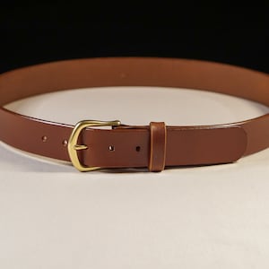 Diem - Full Grain Leather Belt - Hazel Brown English bridle with heel-bar buckle (Natural Brass)